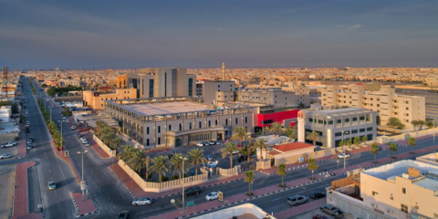 Saving the life of a patient at Al-Mouwasat Hospital in Dammam and Qatif after the blood supply to the left hemisphere was completely stopped